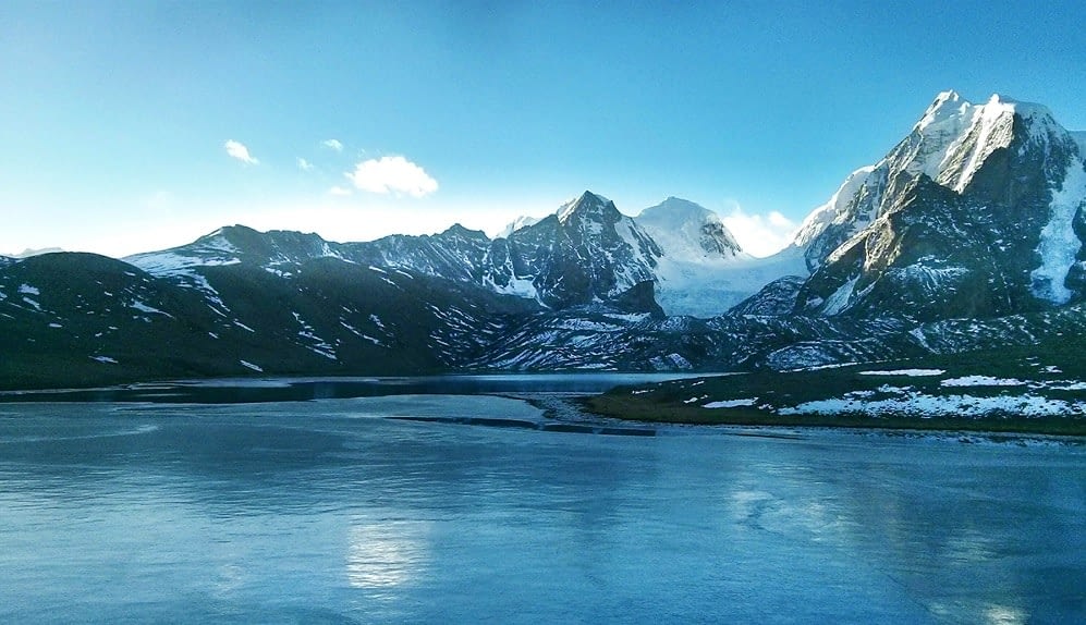 gurudongmar lake